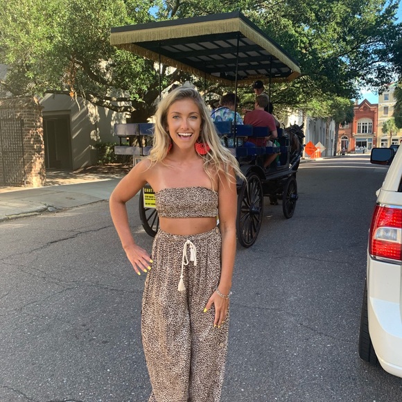 Meet your Posher, Pamela - Picture 5 of 6